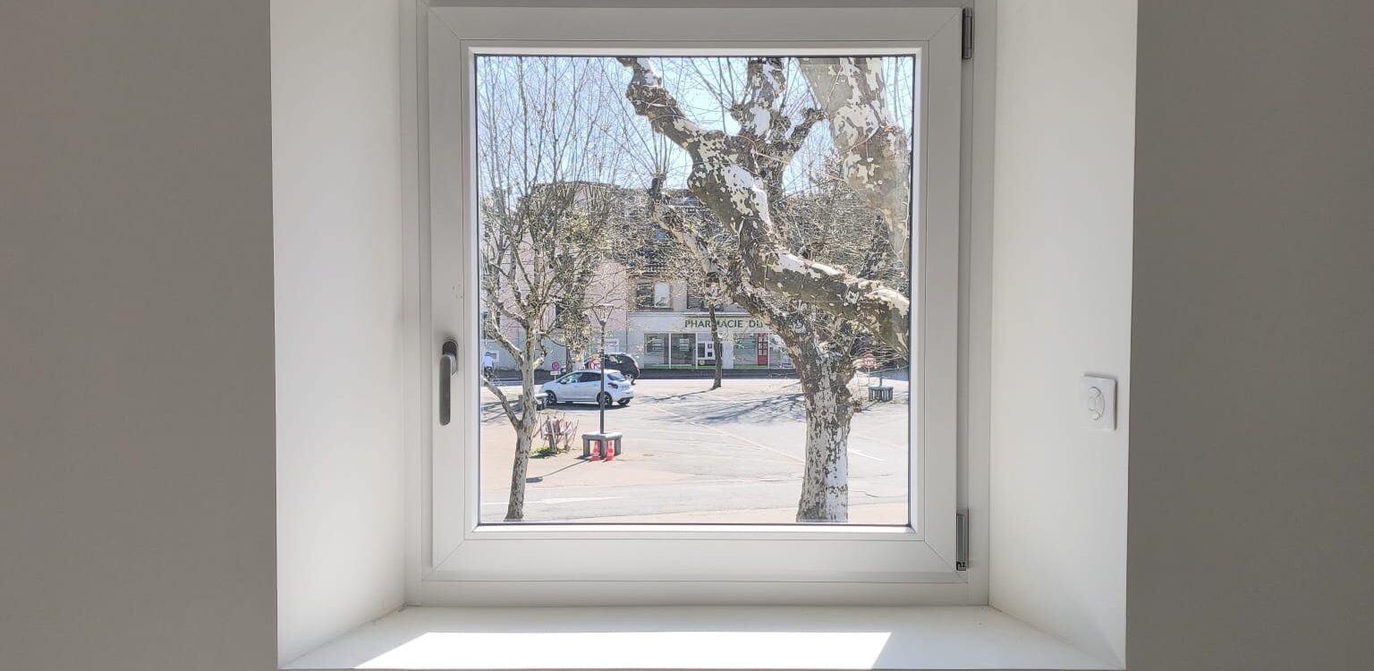 Double ou triple vitrage : &agrave; quel moment faut-il vraiment passer &agrave; l&rsquo;un ou &agrave; l&rsquo;autre ? Beaucourt